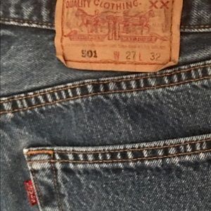 Vintage Levi’s 501 Button-Up Women’s jeans